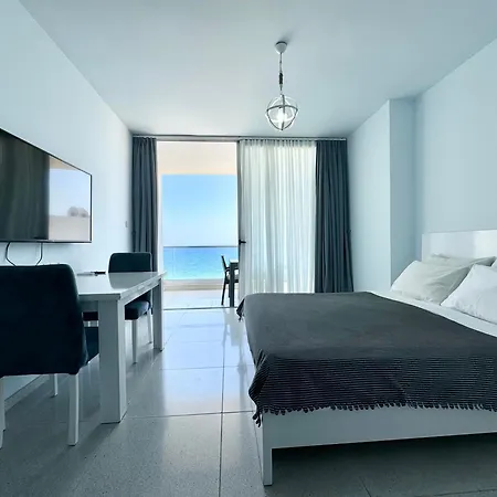 Abelia Relax For Family